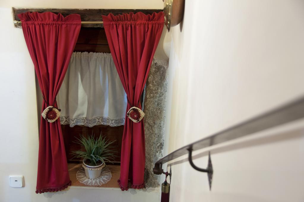 Hostal Alfonso XII Toledo Esterno foto